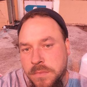 Meet your Posher, Kenneth